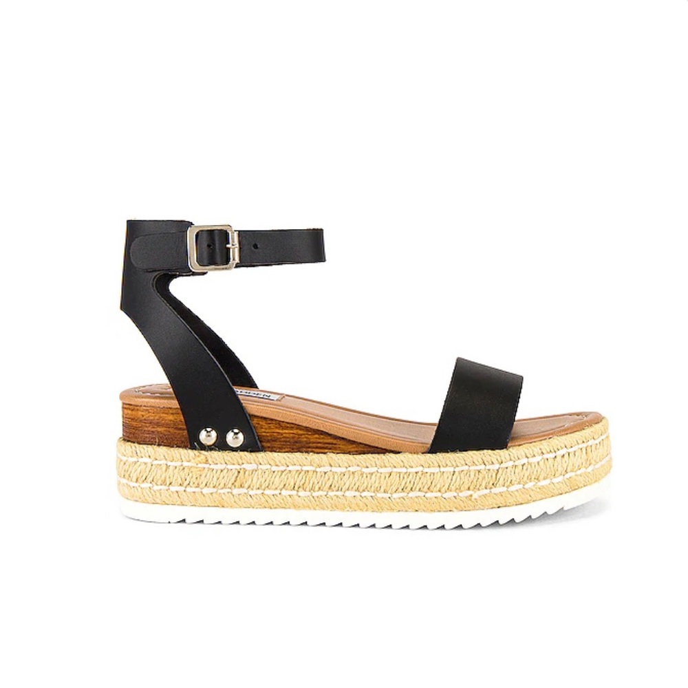 MOVING SALE Steve Madden Chaser Flatform Sandal